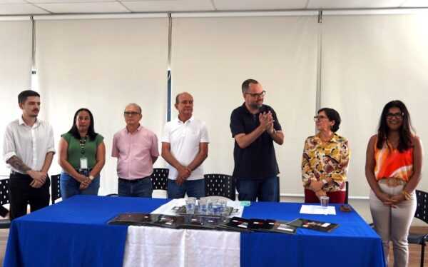 moradores-do-otto-ude-recebem-escrituras-dos-imoveis